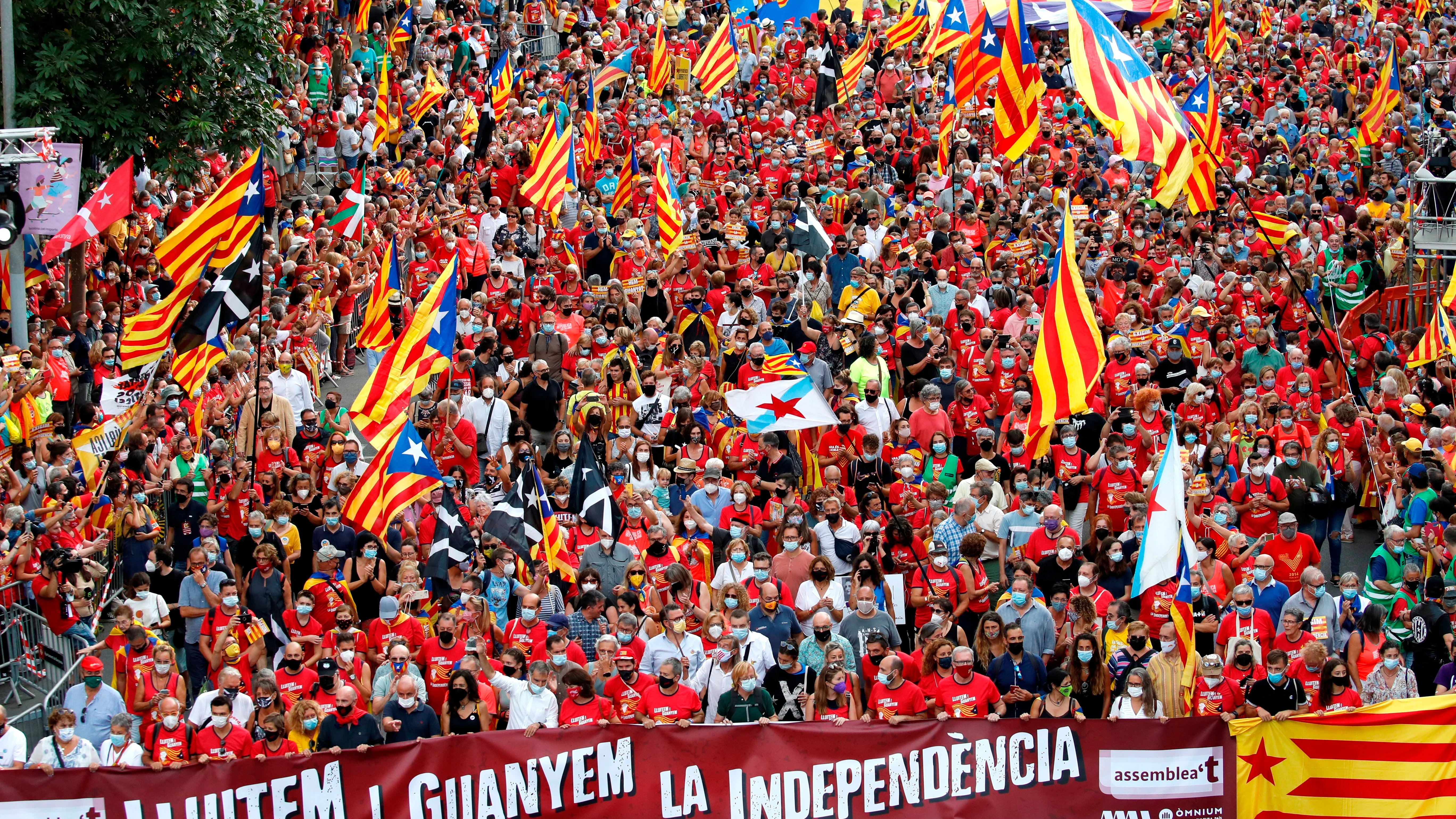 Centenares de personas participan en la manifestación convocada por la ANC en la Diada de 2022