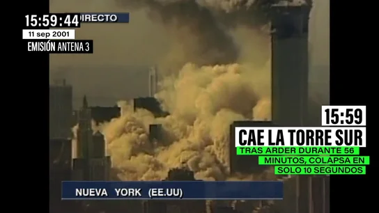 Así se vivió en directo el dramático momento en el que la segunda Torre Gemela se derrumba en tan solo diez segundos Así se vivió en directo el dramático momento en el que la segunda Torre Gemela se derrumba en tan solo diez segundos
