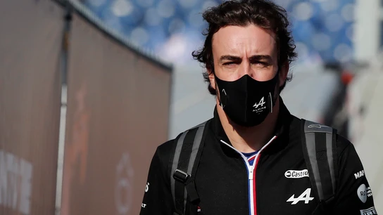 Fernando Alonso, más realista que nunca: "Es un resultado que no merecíamos, no hemos sido competitivos" Fernando Alonso, más realista que nunca: "Es un resultado que no merecíamos, no hemos sido competitivos"