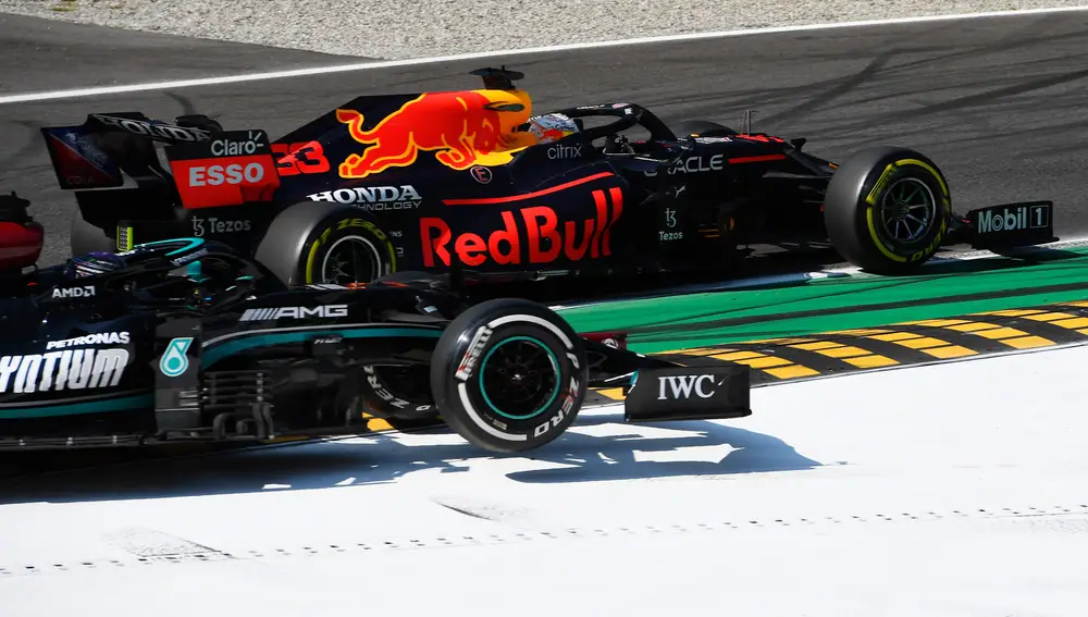 Verstappen y Red Bull tuvieron encontronazos desde el inicio 