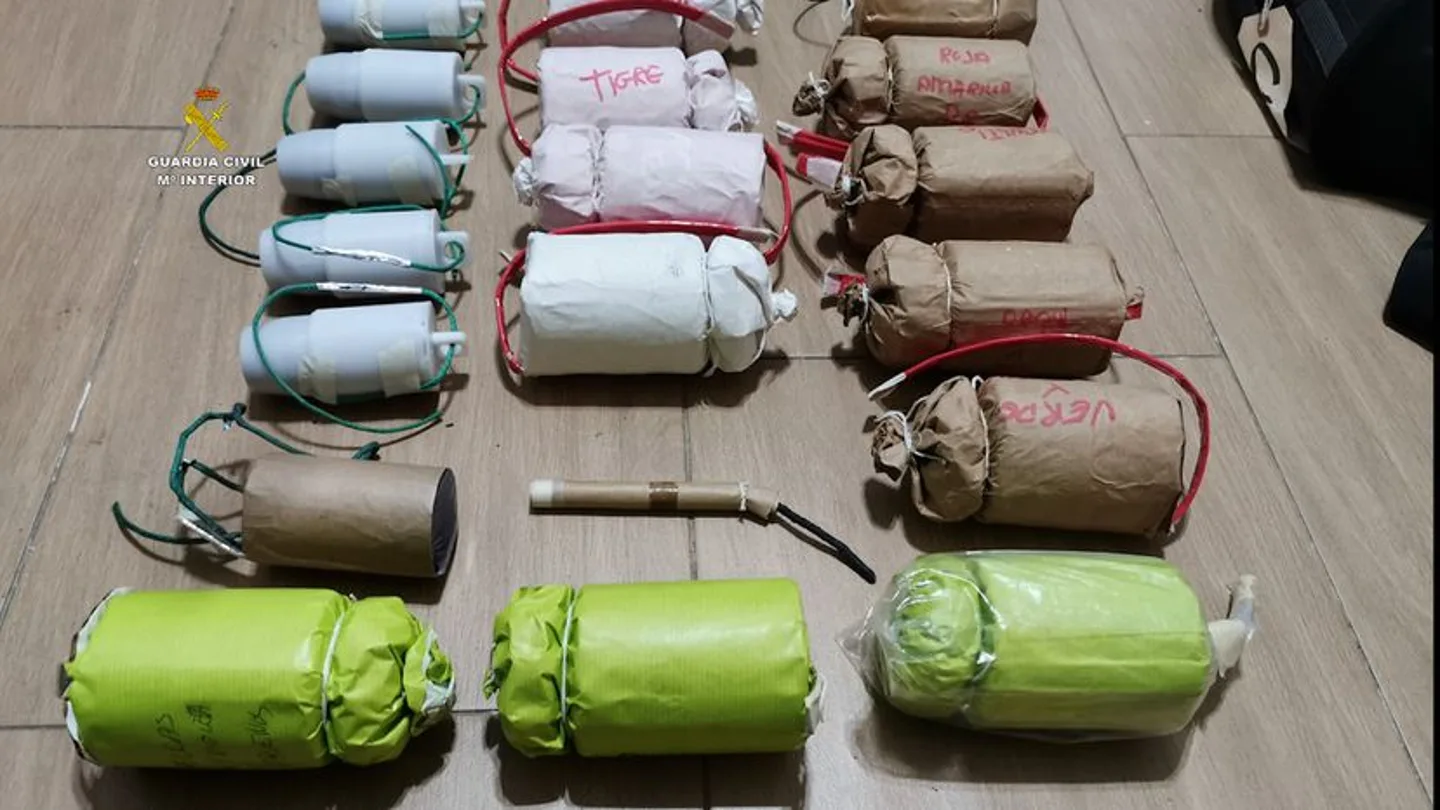 Desmantelan un taller de explosivos en Castilleja, Sevilla Desmantelan un taller de explosivos en Castilleja, Sevilla