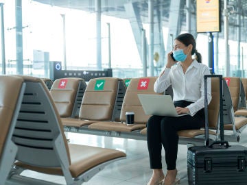 Viajar en avión es seguro y el riesgo de contagio por COVID-19 mínimo, según un estudio