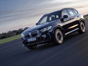 BMW iX3