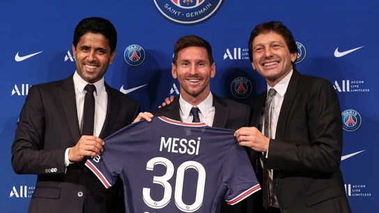 Al Khelaïfi, Leo Messi y Leonardo Al Khelaïfi, Leo Messi y Leonardo