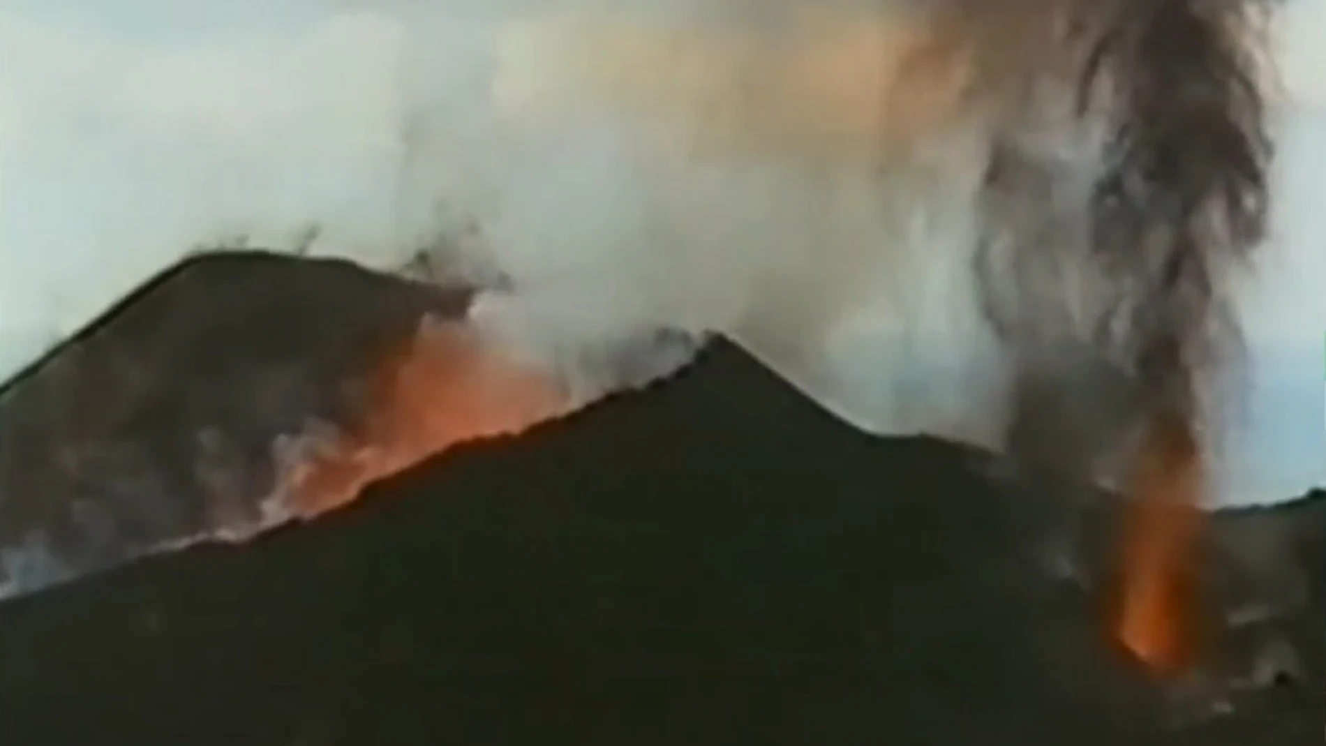 Imagen de archivo de la erupción del volcán Teneguía