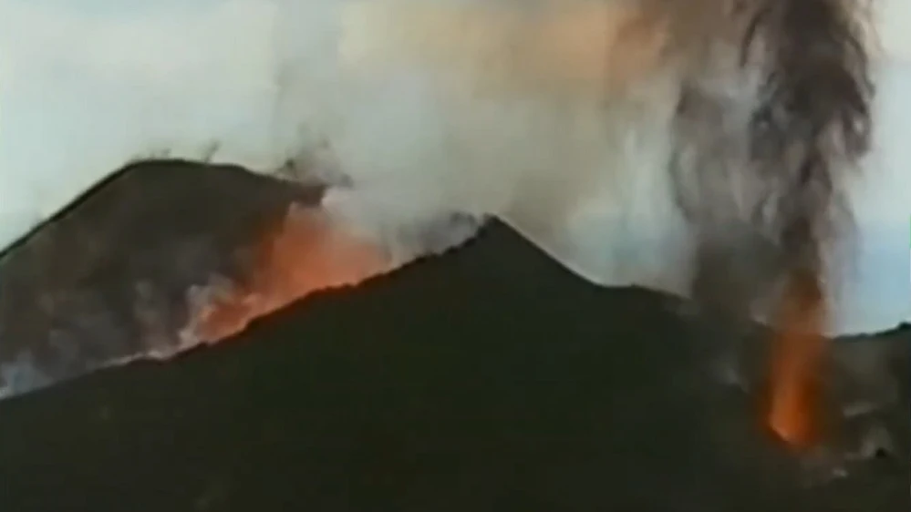 Imagen de archivo de la erupción del volcán Teneguía