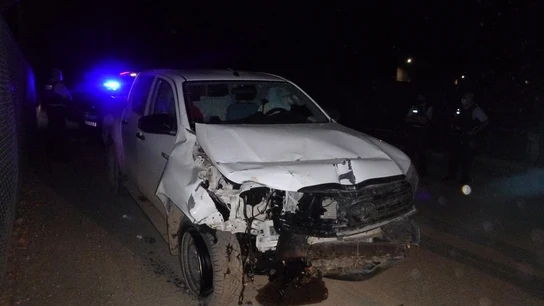Un hombre ebrio y drogado mata a una pareja de motoristas y se da a la fuga con el coche destrozado Un hombre ebrio y drogado mata a una pareja de motoristas y se da a la fuga con el coche destrozado