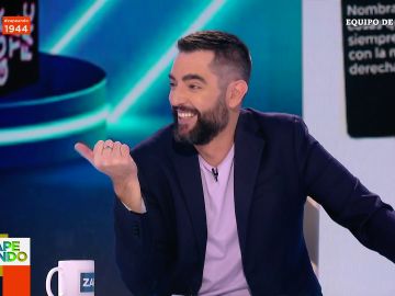 Dani Mateo confiesa las tres cosas que hace cuando está borracho: "Soy muy de tocar, un 'comeorejas'"