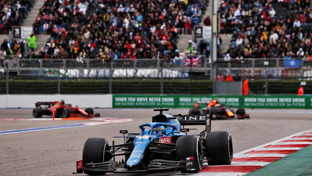 Fernando Alonso peleó por el podio