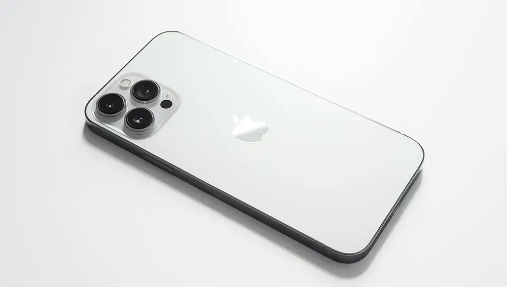 Cuida tu nuevo iPhone 13, no resiste tan bien las caídas como sus predecesores Cuida tu nuevo iPhone 13, no resiste tan bien las caídas como sus predecesores