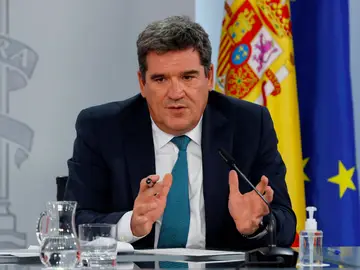 El ministro de Inclusión, Seguridad Social y Migraciones, José Luis Escrivà, en rueda de prensa tras el Consejo de Ministros