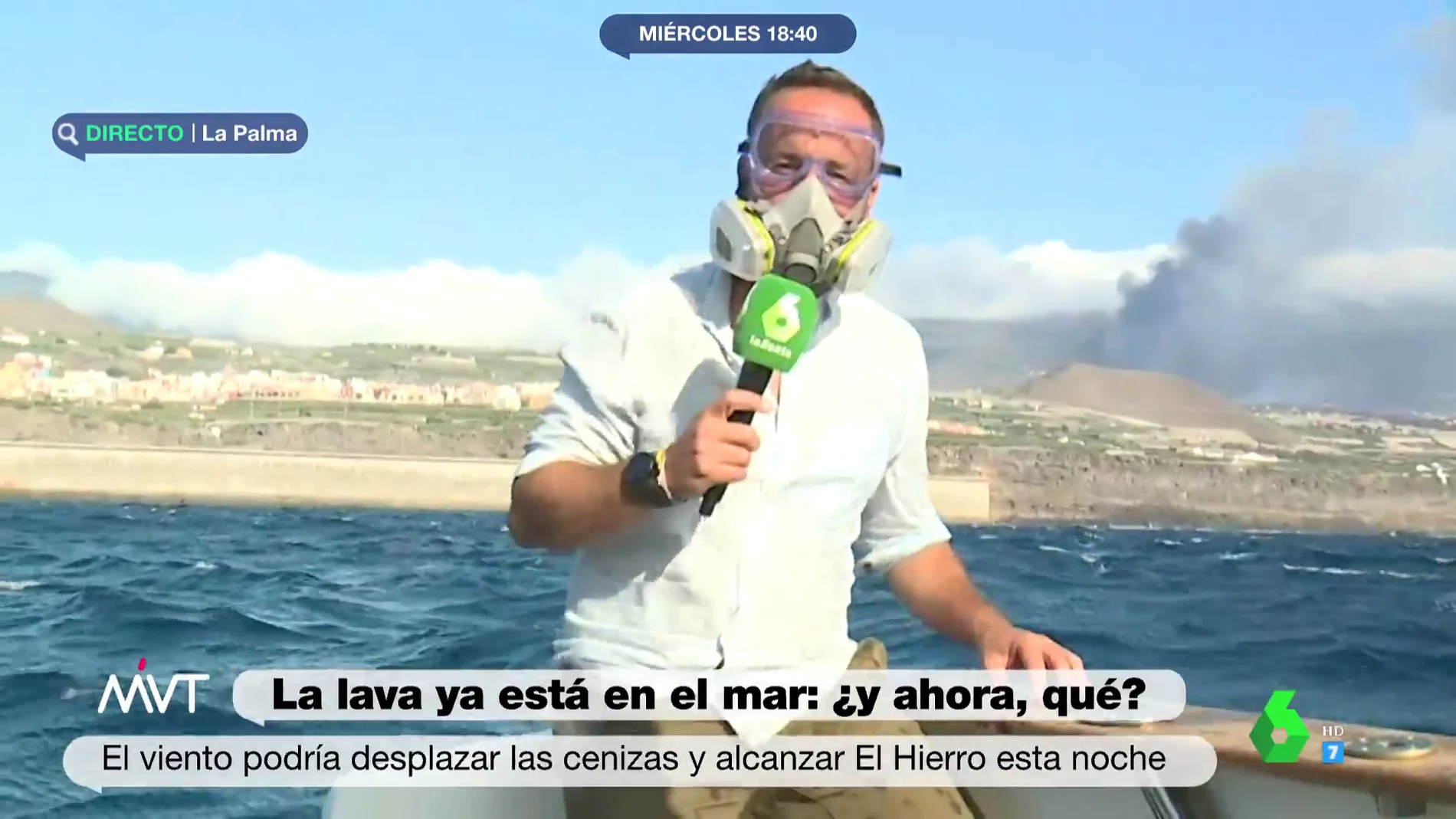 "¿Llevas biodramina?": la divertida broma de Iñaki López al reportero Juanjo Cuéllar en plena retransmisión desde el mar en La Palma