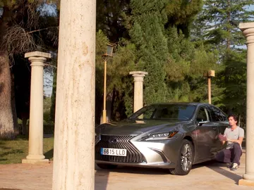 Lexus ES 300h Lexus ES 300h