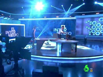 El susto de Wyoming cuando a Évole le empieza a dar un ataque de cataplexia en directo: "Que entre el SAMUR"