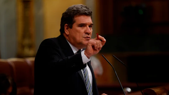 El ministro de Inclusión y Seguridad Social, José Luis Escrivá durante la sesión de control al Gobierno El ministro de Inclusión y Seguridad Social, José Luis Escrivá durante la sesión de control al Gobierno