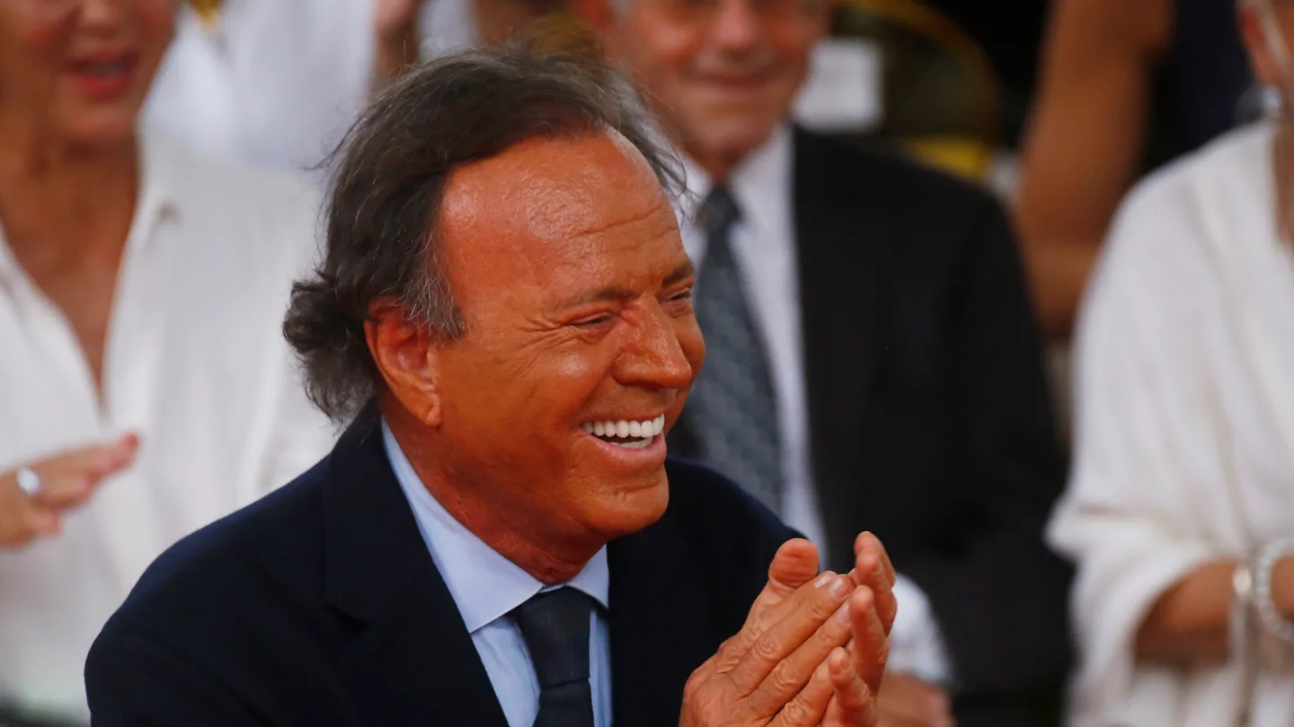 El cantante español Julio Iglesias, en una imagen de archivo. El cantante español Julio Iglesias, en una imagen de archivo.