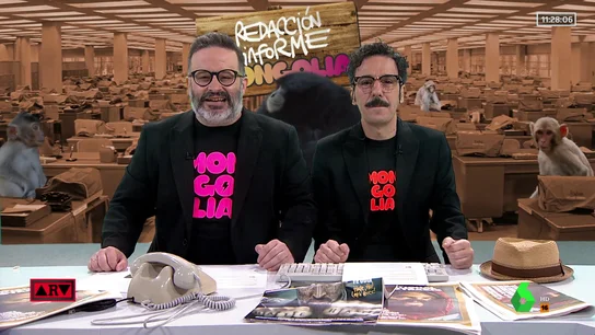 Edu Galán y Darió Adanti (Informe Mongolia), indignados con los "terraplanistas" y "negacionistas" de la erupción de La Palma Edu Galán y Darió Adanti (Informe Mongolia), indignados con los "terraplanistas" y "negacionistas" de la erupción de La Palma