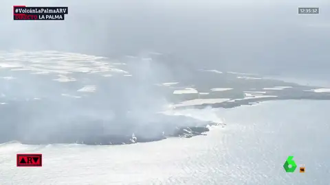 Imagen de la fajana y la nube de vapor Imagen de la fajana y la nube de vapor