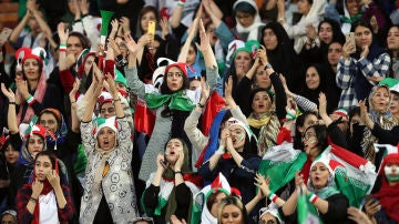 Aficionadas de Irán en un partido de fútbol