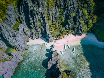 La playa más bella de Filipinas es un Secreto
