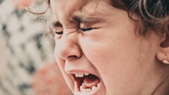 Los niños también tienen ansiedad: estos son los síntomas más frecuentes y las claves para poder ayudarles Los niños también tienen ansiedad: estos son los síntomas más frecuentes y las claves para poder ayudarles