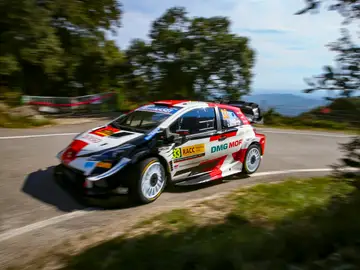 Elfyn Evans apura sus opciones de ser campeón Elfyn Evans apura sus opciones de ser campeón