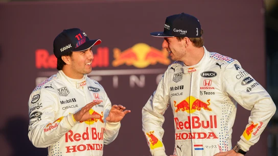 Sergio Pérez y Max Verstappen Sergio Pérez y Max Verstappen