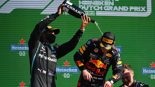 Lewis Hamilton y Max Verstappen Lewis Hamilton y Max Verstappen