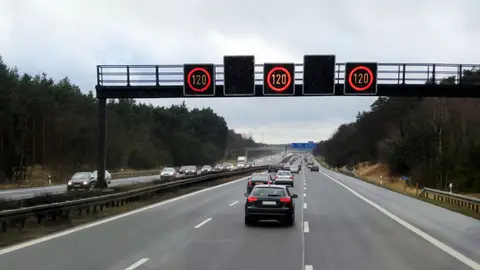 Carriles abiertos Carriles abiertos