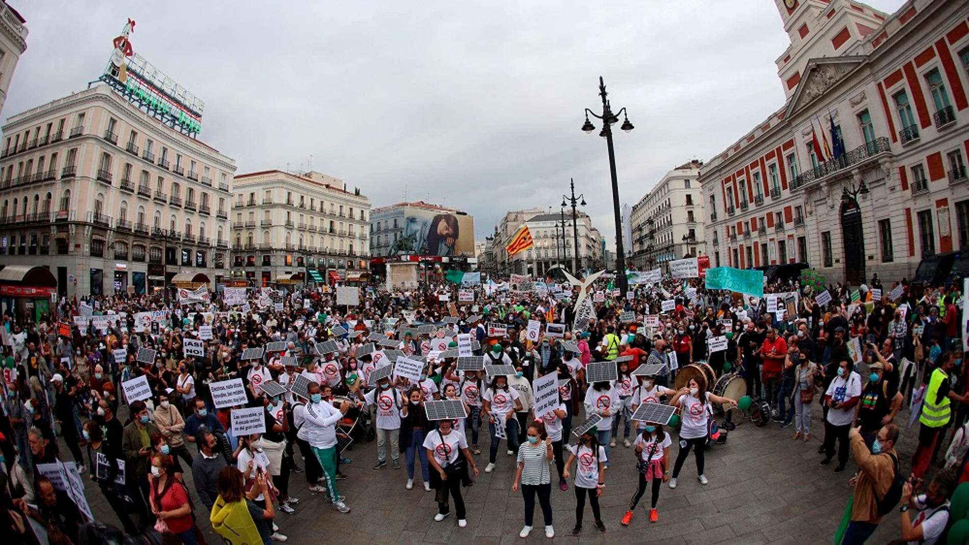 Manifestación en Madrid en contra de los megaproyectos de renovables en las zonas rurales