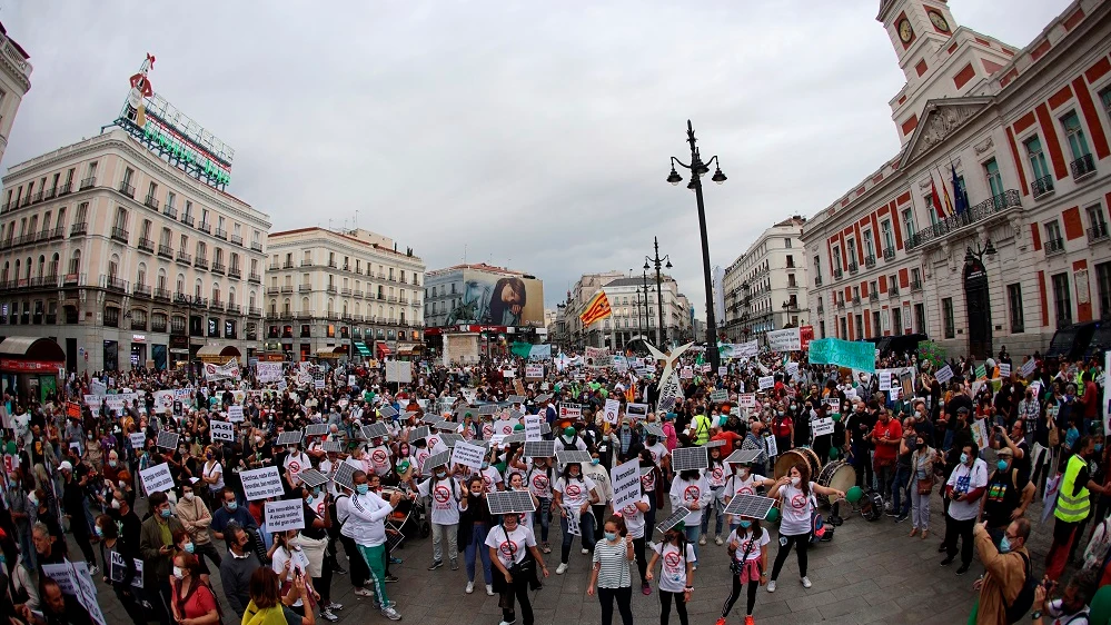 Manifestación en Madrid en contra de los megaproyectos de renovables en las zonas rurales