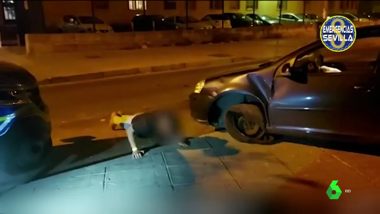 Joven haciendo flexiones para tratar de bajar la tasa de alcoholemia Joven haciendo flexiones para tratar de bajar la tasa de alcoholemia