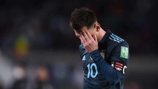 Messi, cabizbajo Messi, cabizbajo