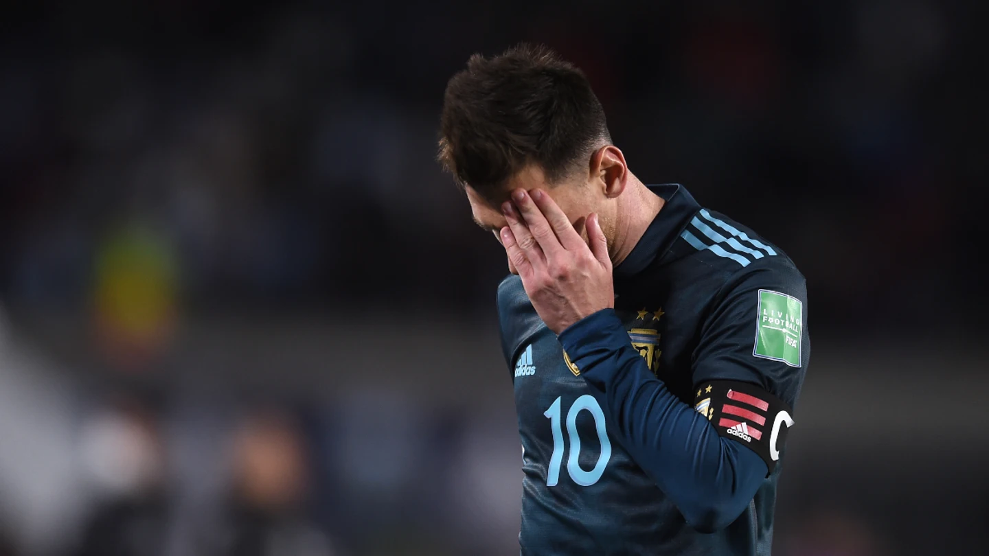 Messi, cabizbajo Messi, cabizbajo