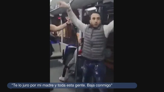 Piden ayuda para encontrar al brutal agresor de un policía en Zaragoza Piden ayuda para encontrar al brutal agresor de un policía en Zaragoza