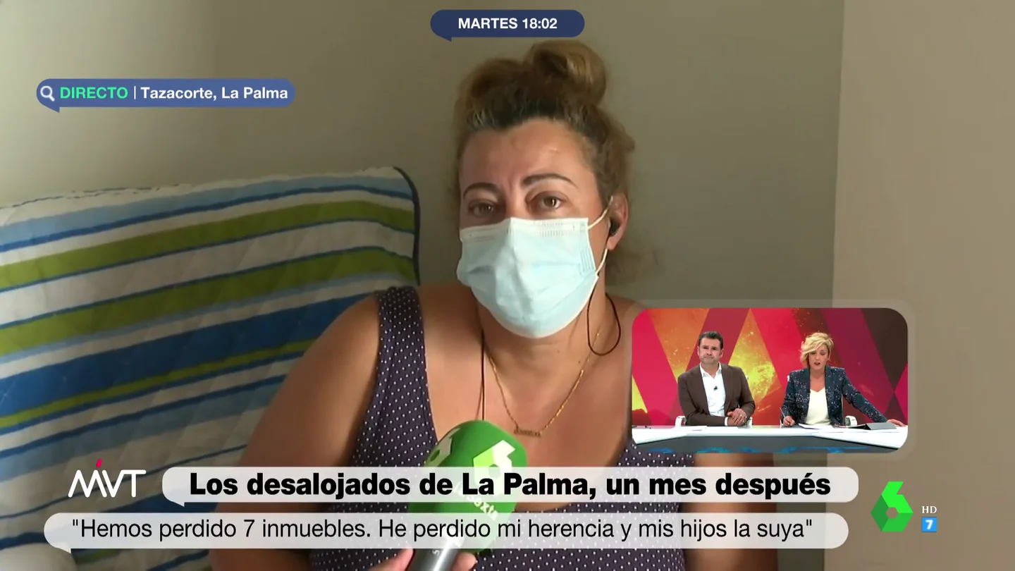 El desolador testimonio de Ana Jessica tras perder todo en Todoque: "Mi hijo ayer se echó a llorar porque no le iba a quedar nada" El desolador testimonio de Ana Jessica tras perder todo en Todoque: "Mi hijo ayer se echó a llorar porque no le iba a quedar nada"