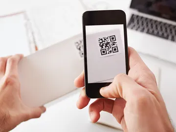 La advertencia de la policía tras la aparición de tarjetas con códigos QR que simulan 'El juego del calamar' La advertencia de la policía tras la aparición de tarjetas con códigos QR que simulan 'El juego del calamar'