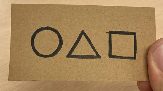 Tarjetas de 'El juego del calamar' Tarjetas de 'El juego del calamar'