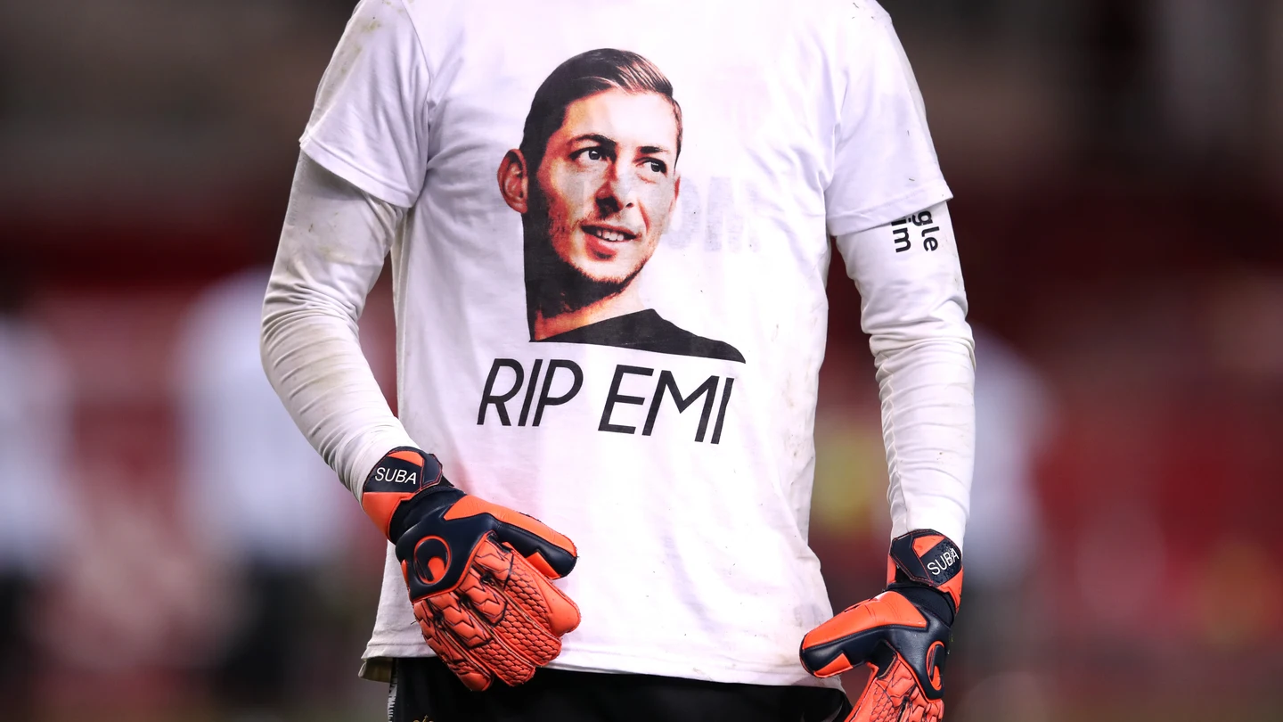 Homenaje a Emiliano Sala Homenaje a Emiliano Sala