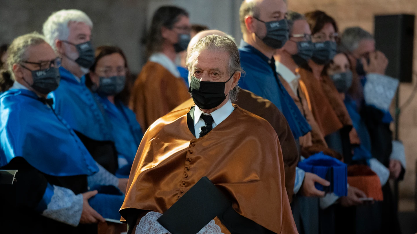 El arquitecto Ricard Bofill durante el acto de investidura como doctor ‘honoris causa’ por la Universidad Politécnica de Cataluña. El arquitecto Ricard Bofill durante el acto de investidura como doctor ‘honoris causa’ por la Universidad Politécnica de Cataluña.