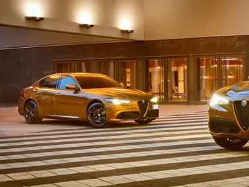 Alfa Romeo Giulia y Alfa Romeo Stelvio GT Junior: vuelve el espíritu de los años sesenta Alfa Romeo Giulia y Alfa Romeo Stelvio GT Junior: vuelve el espíritu de los años sesenta