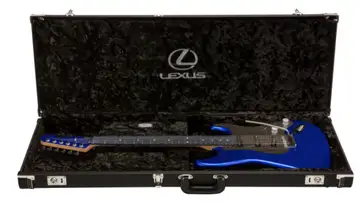 Fender y Lexus colaboran para producir una guitarra 