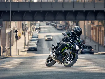 La diversión empieza con las Ninja 125 y Z125 2022 La diversión empieza con las Ninja 125 y Z125 2022