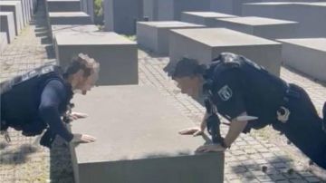 Investigan a dos policías por hacer deporte en el Memorial del Holocausto