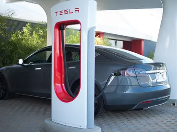 Tesla cumple: los Supercargadores ya están disponibles para otros coches eléctricos, aunque con truco Tesla cumple: los Supercargadores ya están disponibles para otros coches eléctricos, aunque con truco