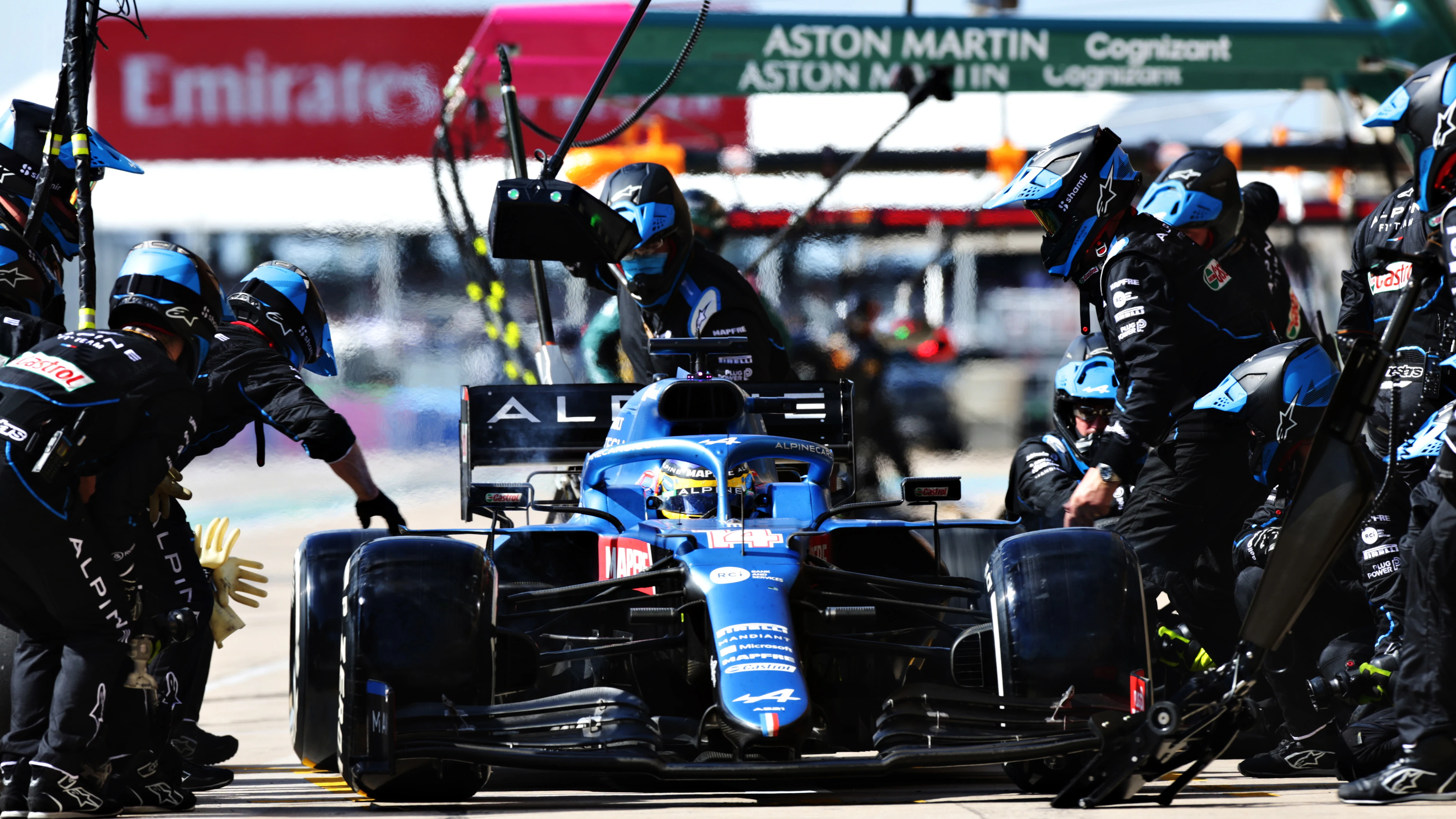 Fernando Alonso en un 'pit-stop'