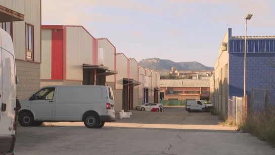 Lugar en el que fue hallada la menor La menor violada en Igualada sufrió "una tortura": "La dejaron allí para que muriera"