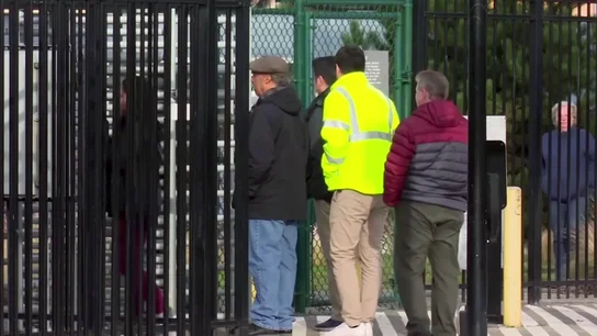 La crisis del coronavirus provoca la gran dimisión: miles de trabajadores renuncian a sus puestos de trabajo La crisis del coronavirus provoca la gran dimisión: miles de trabajadores renuncian a sus puestos de trabajo