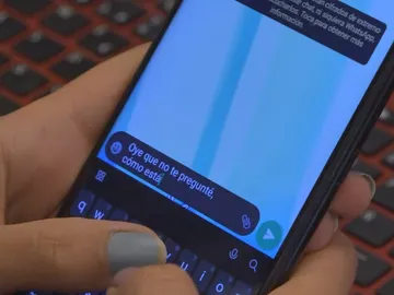 Preguntando por WhatsApp Preguntando por WhatsApp