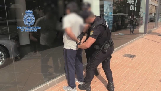 Detienen en Cartagena a un hombre que tenía secuestradas a sus sobrinas desde hacía ocho años Detienen en Cartagena a un hombre que tenía secuestradas a sus sobrinas desde hacía ocho años